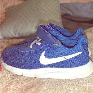 Toddler boy Nike Tanjun shoes
